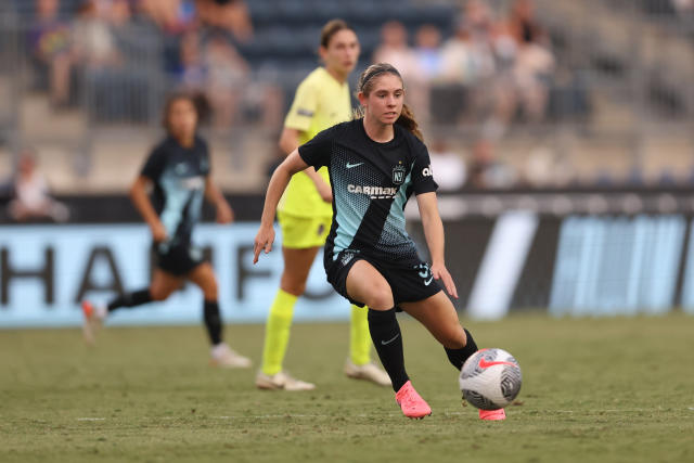 Futebol Feminino: Mckenna Whitham a mais jovem a estrear-se no campeonato Americano